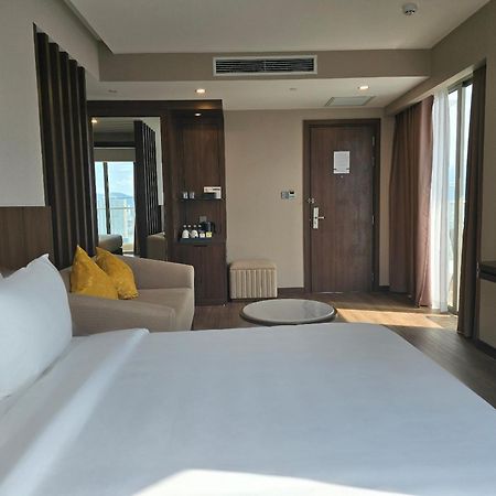 Annova Nha Trang Hotel Exterior photo